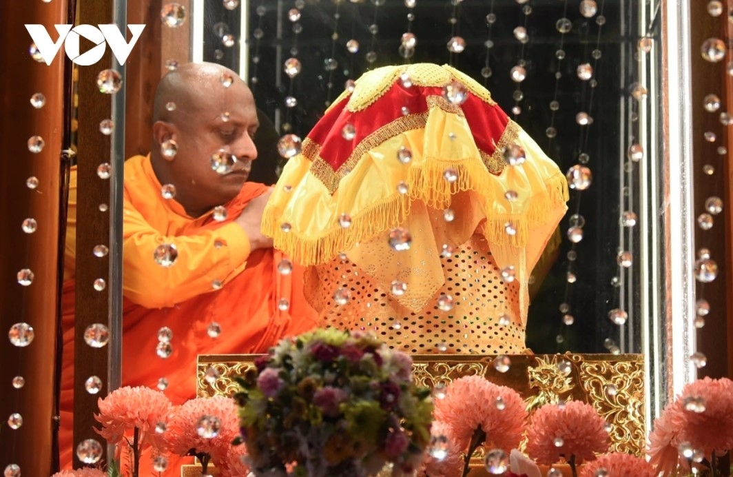 India extends display of Lord Buddha’s Sarira in Vietnam